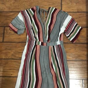Low v-neck jumpsuit